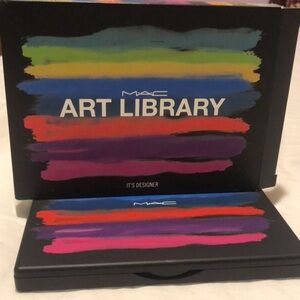 NIB - MAC Art Library: It's Designer Palette